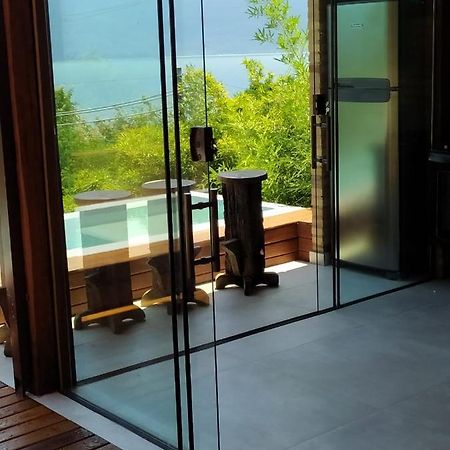 Nova Villa- Vista Frontal Para O Mar- Villa Amore อิลญาเบลา ภายนอก รูปภาพ